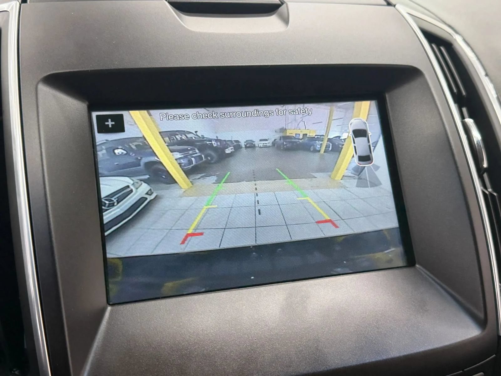 Used 2016 Ford Edge Titanium AWD/4WD image 29