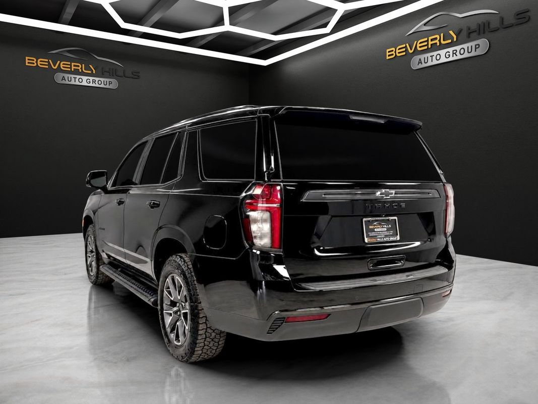 Used 2021 Chevrolet Tahoe Z71 w/ Z71 Signature Package AWD/4WD image 3