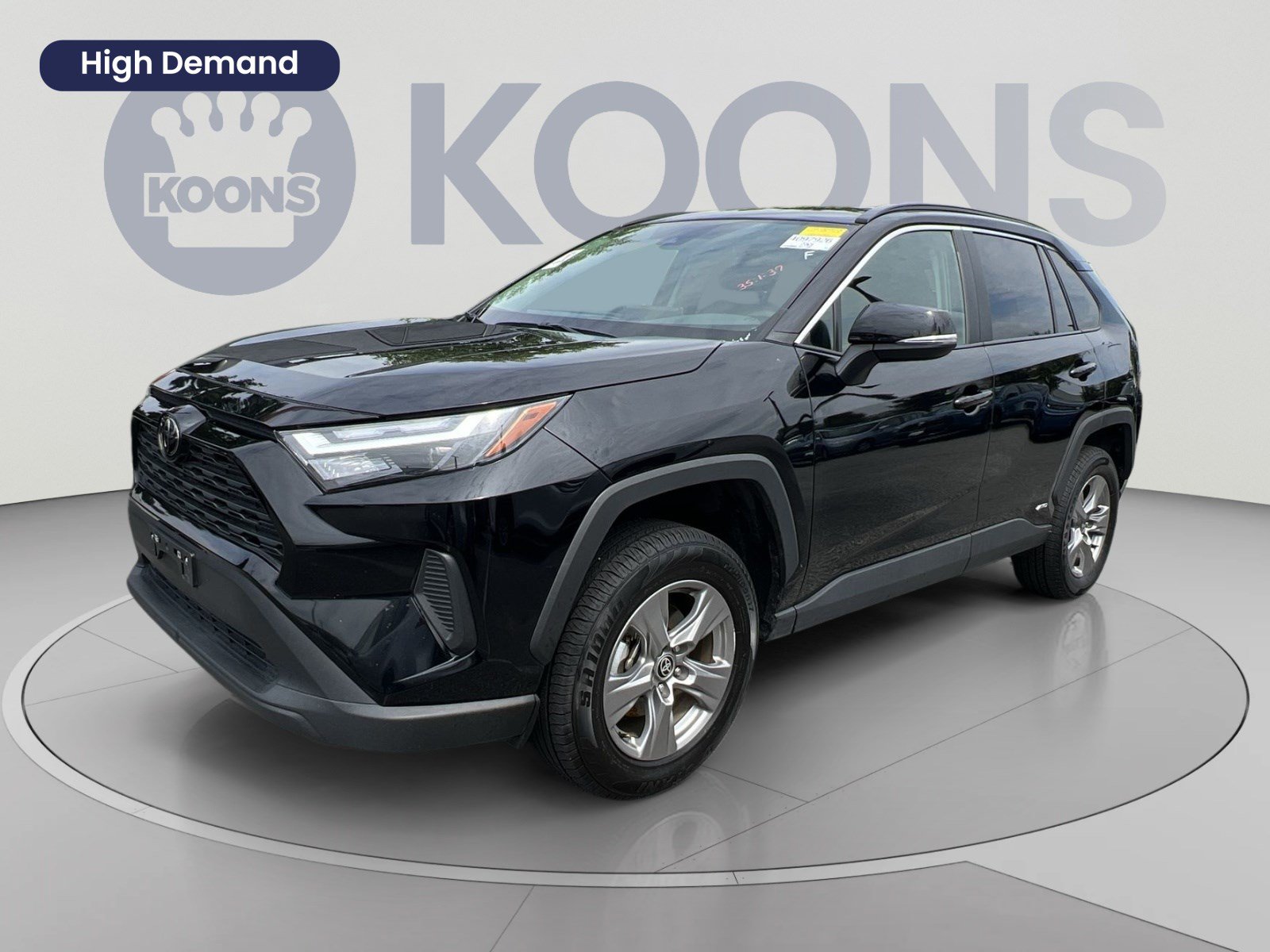 Used 2025 Toyota RAV4 XLE