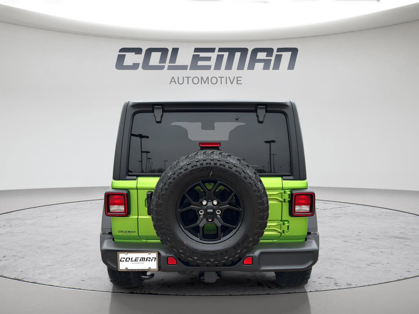 Used 2025 Jeep Wrangler Willys image 4