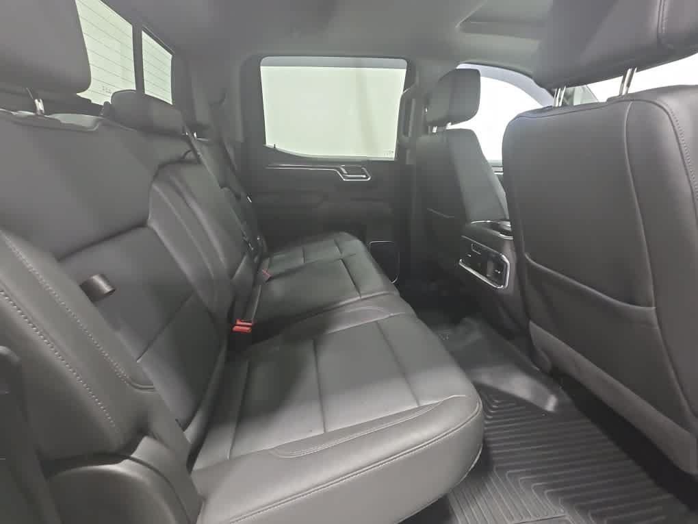 Certified 2024 Chevrolet Silverado 1500 LTZ w/ LTZ Premium Package AWD/4WD image 15