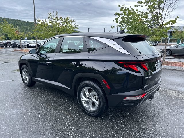 Certified 2024 Hyundai Tucson SE FWD image 3