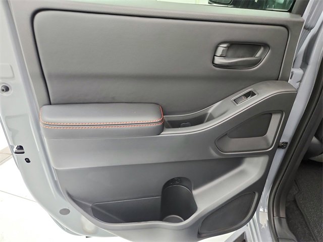 New 2026 Nissan Frontier PRO-4X w/ Pro-4x Convenience Package image 33