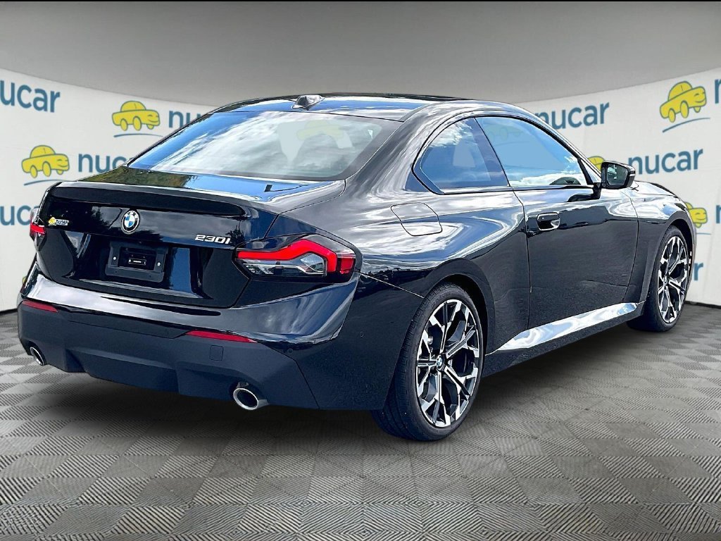 Used 2025 BMW 230i Coupe w/ Convenience Package RWD image 6