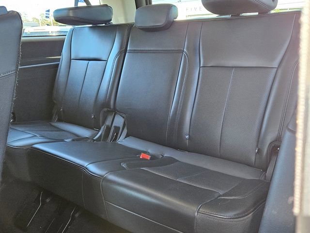 Used 2024 Ford Expedition Max XLT image 15