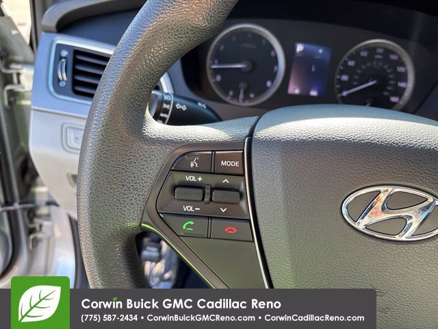 Used 2016 Hyundai Sonata SE FWD image 20