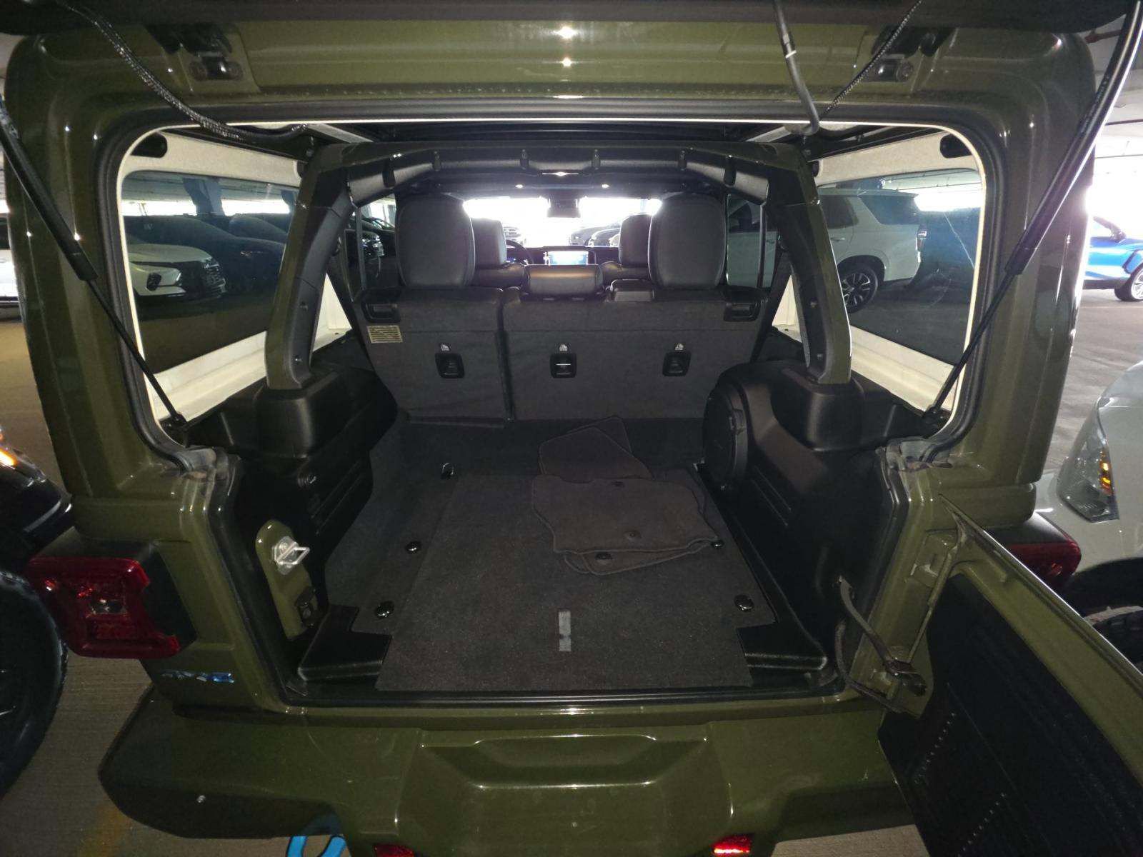 Used 2024 Jeep Wrangler High Altitude image 7