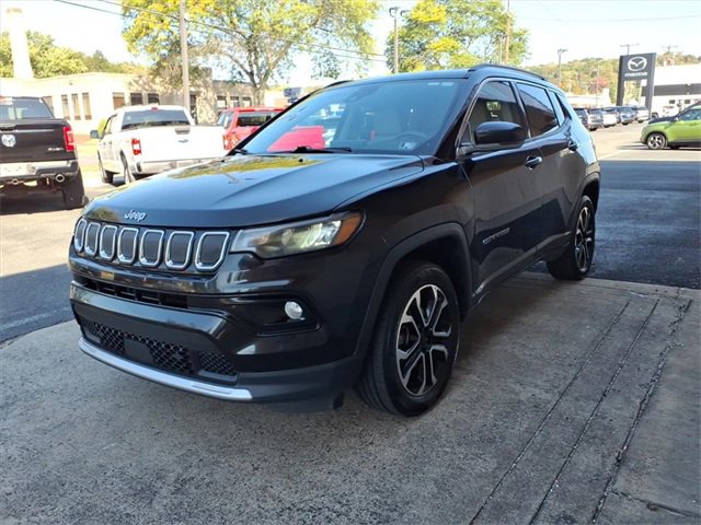 Used 2022 Jeep Compass Limited image 7