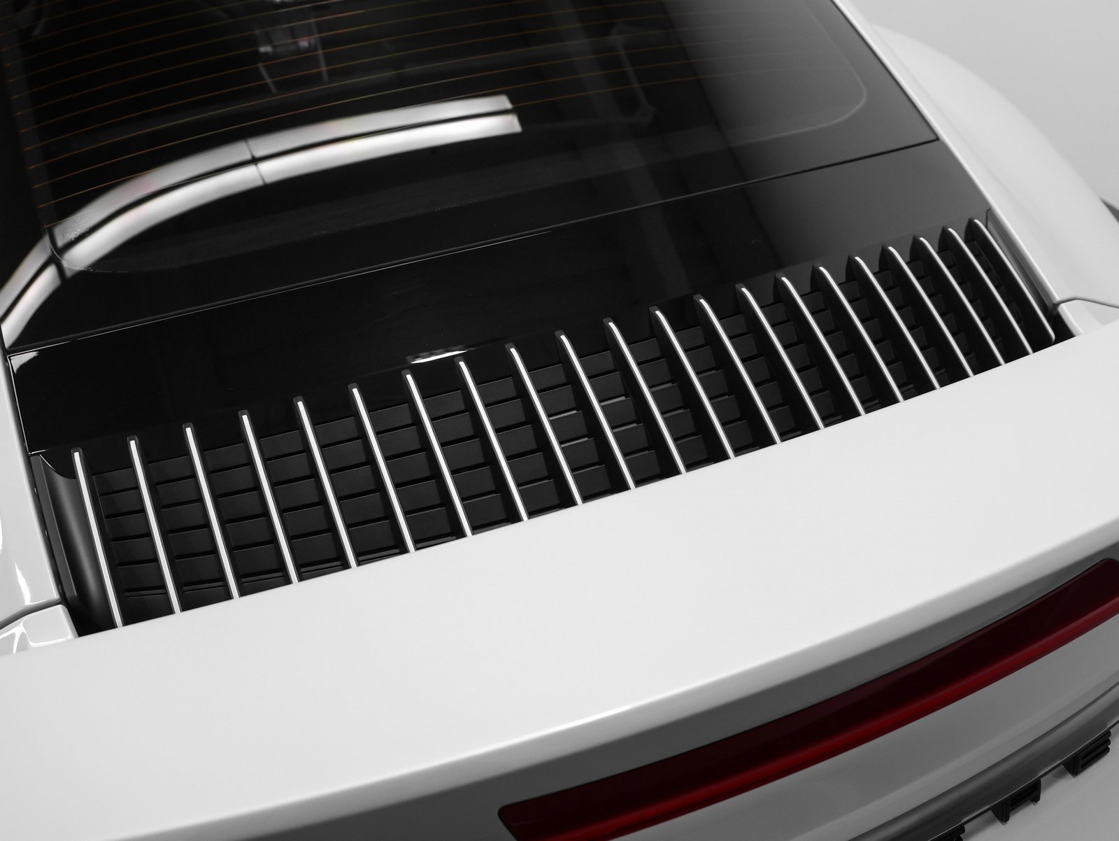 Certified 2025 Porsche 911 Turbo S image 29