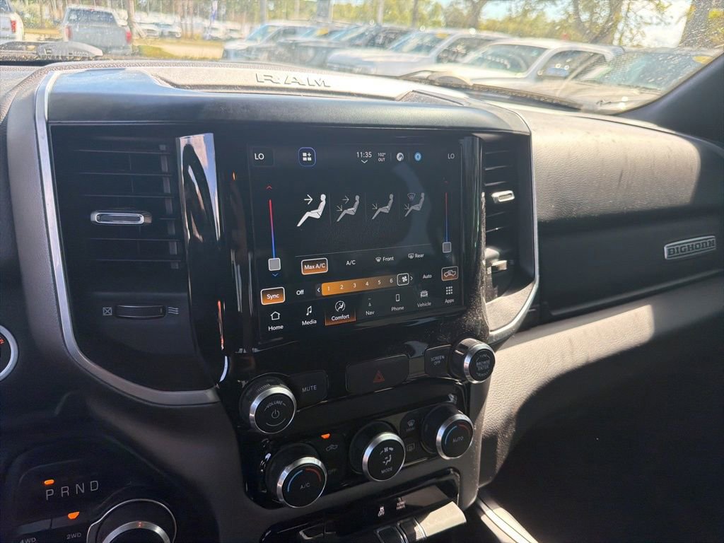 Used 2022 RAM 1500 Big Horn AWD/4WD image 10