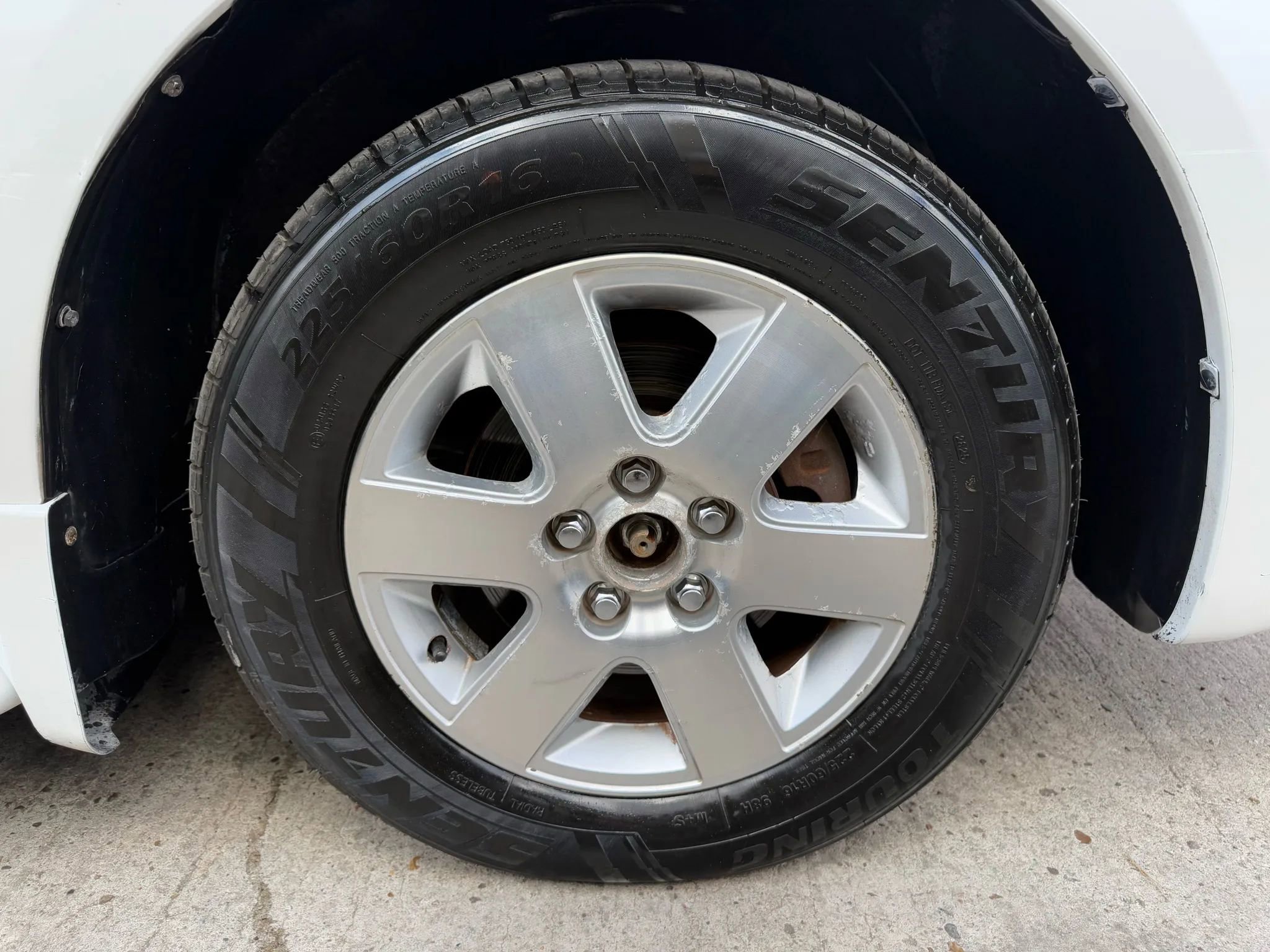 Used 2004 Toyota Sienna XLE Limited image 26