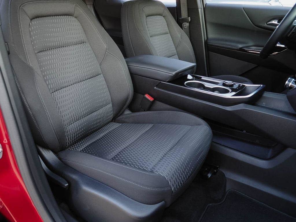 Certified 2026 Chevrolet Equinox LT FWD image 16
