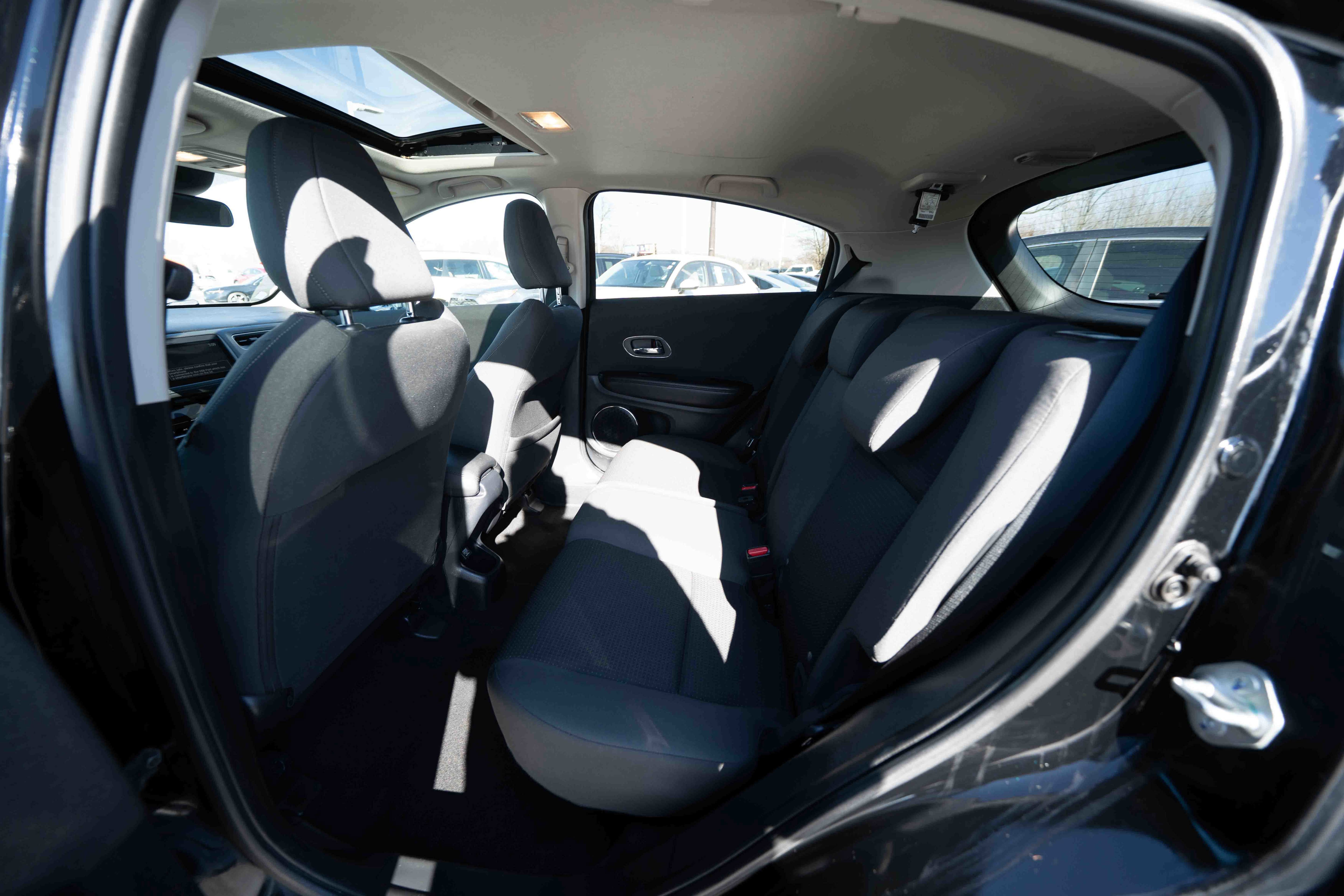 Used 2022 Honda HR-V EX image 23