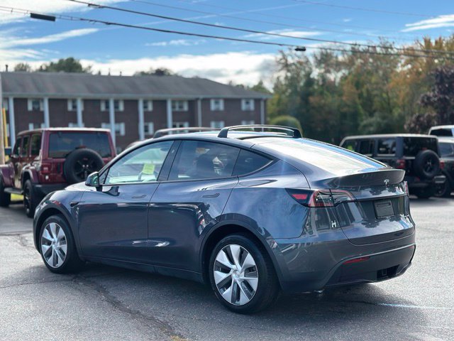 Used 2023 Tesla Model Y Long Range AWD/4WD image 3
