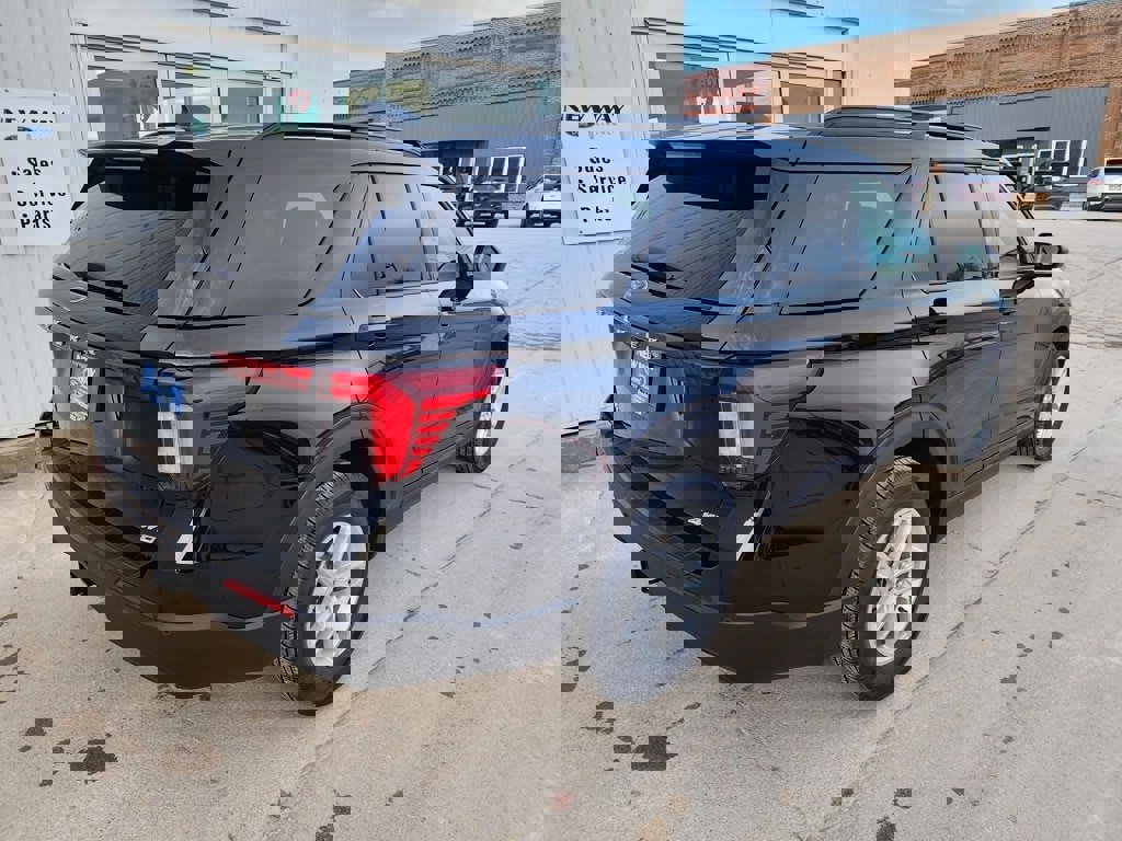 New 2026 Ford Explorer Active image 6