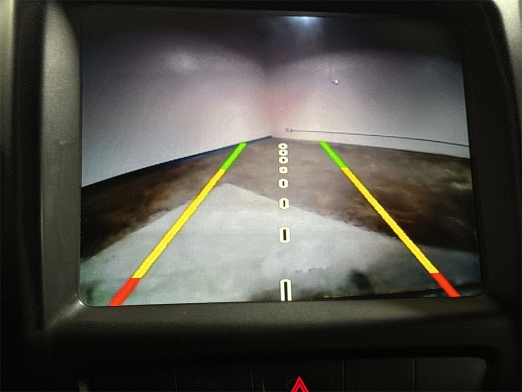 Used 2014 Jeep Cherokee Trailhawk w/ Comfort/Convenience Group image 16