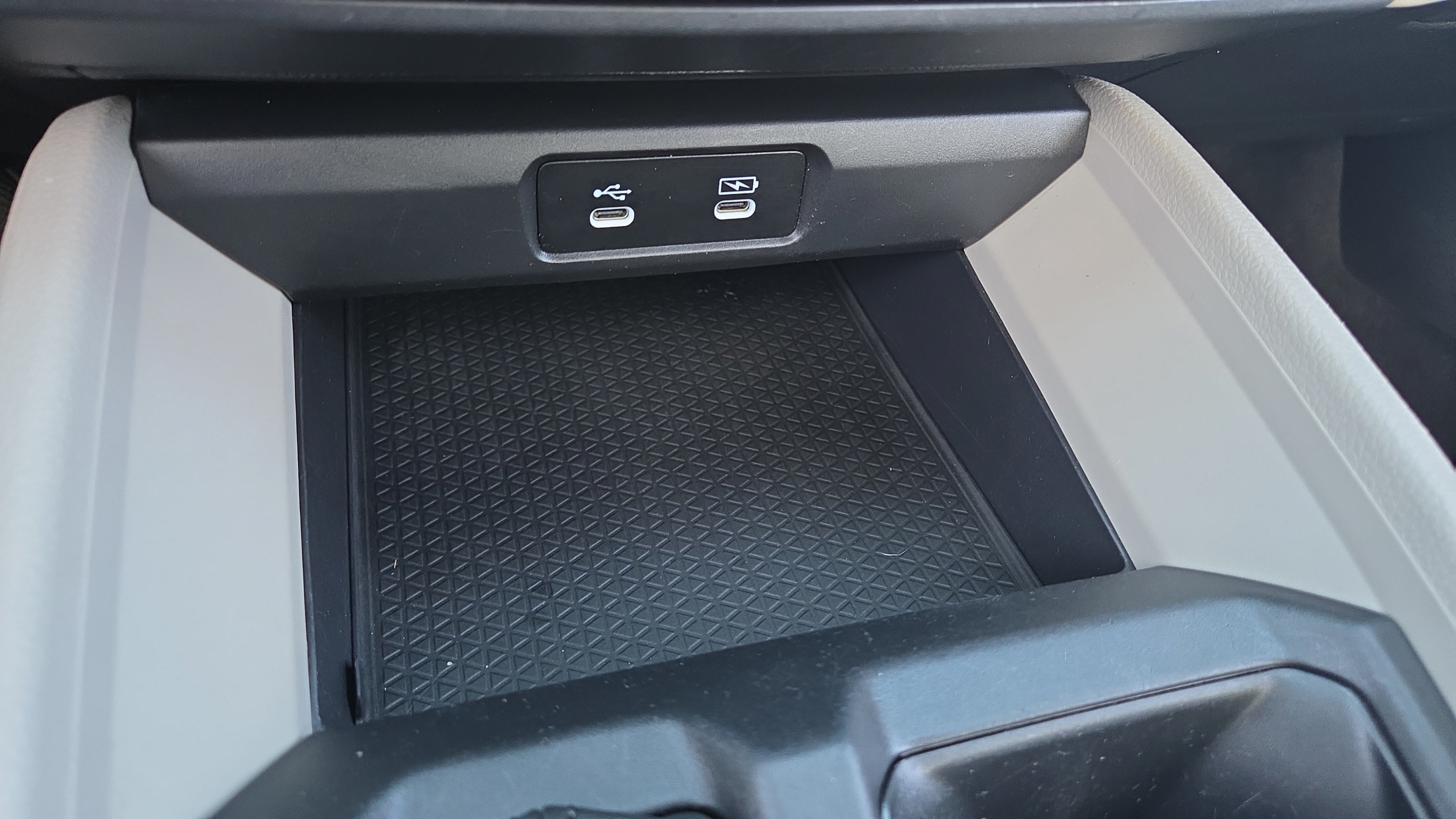 Certified 2024 Honda Accord EX image 31