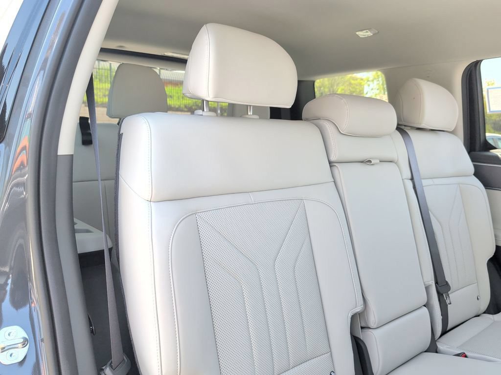 New 2026 Hyundai Santa Fe SEL FWD image 23