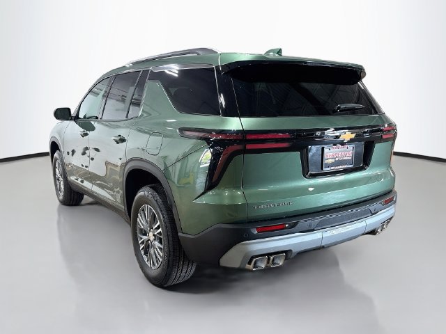 New 2027 Chevrolet Traverse LT w/ LPO, Floor Liner Package FWD image 10