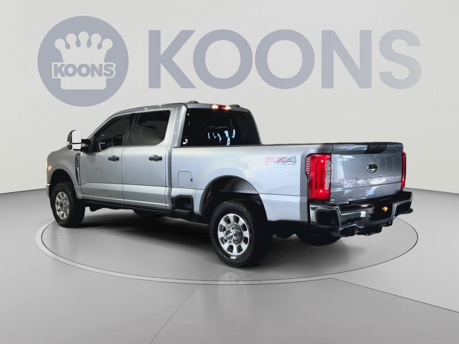 Used 2024 Ford F250 XLT w/ FX4 Off-Road Package AWD/4WD image 8
