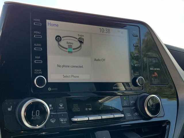 Used 2022 Toyota Highlander XLE image 24