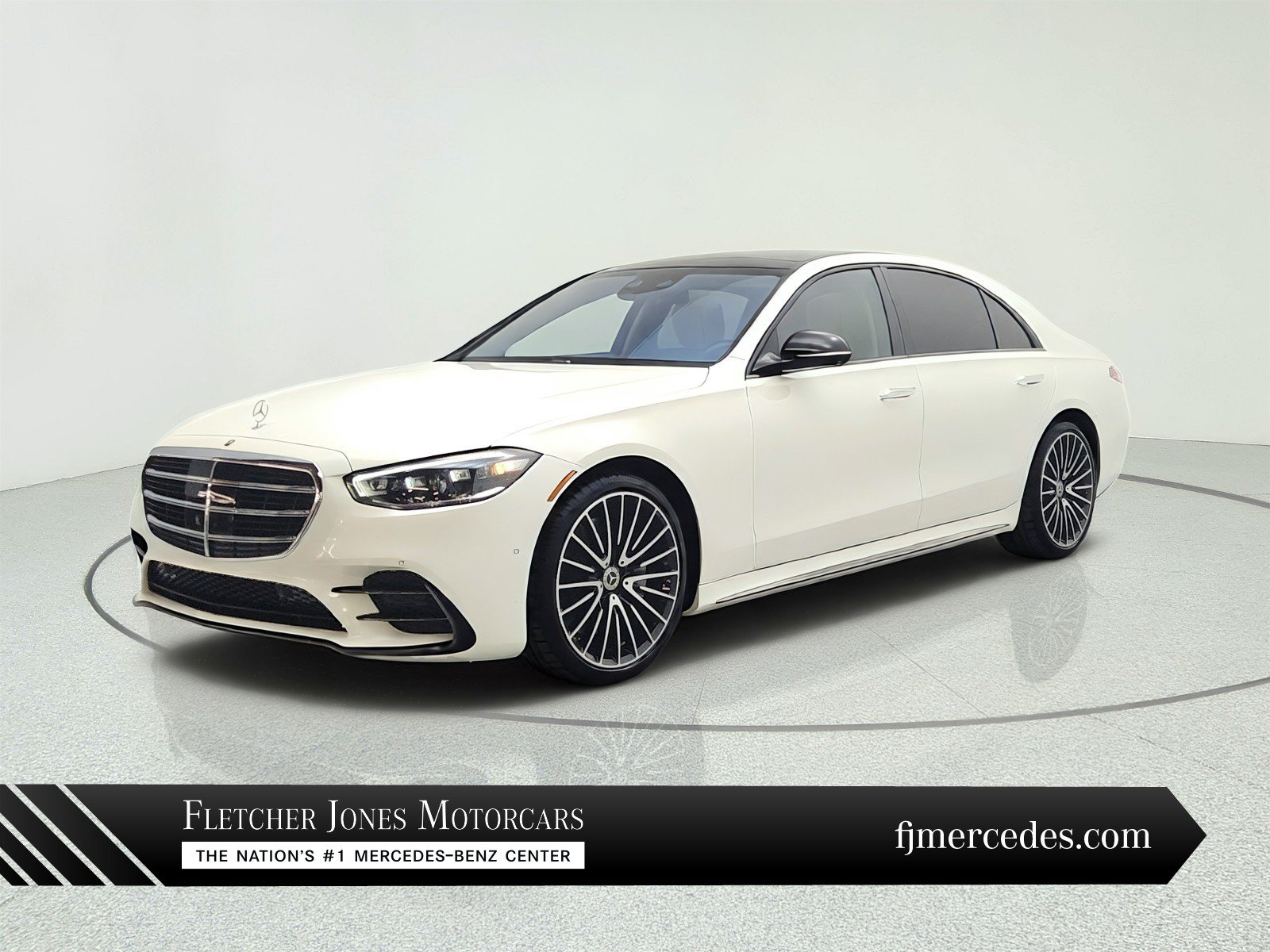 Used 2023 Mercedes-Benz S 580 4MATIC Sedan image 1