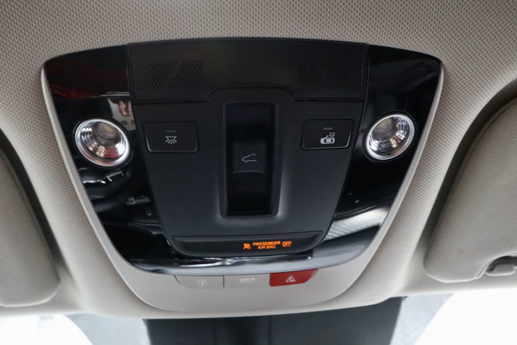 Used 2023 Kia Sorento SX image 34