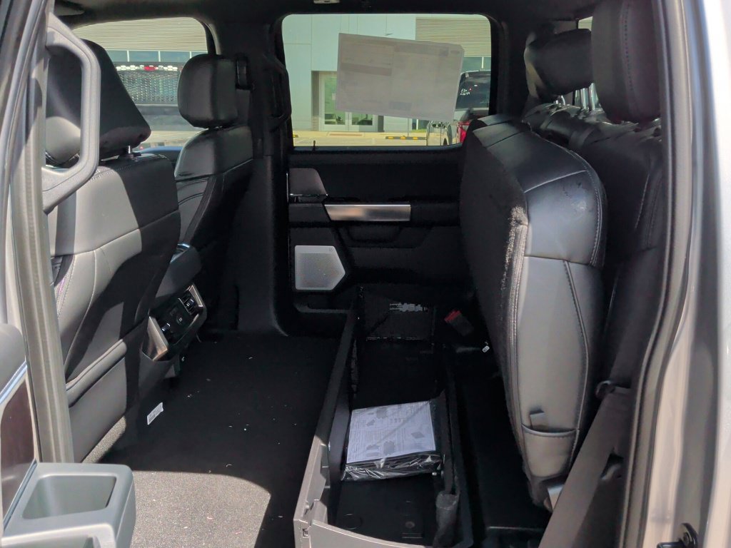 New 2027 Ford F250 Platinum w/ FX4 Off-Road Package AWD/4WD image 42