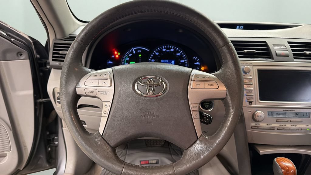 Used 2010 Toyota Camry Hybrid FWD image 12