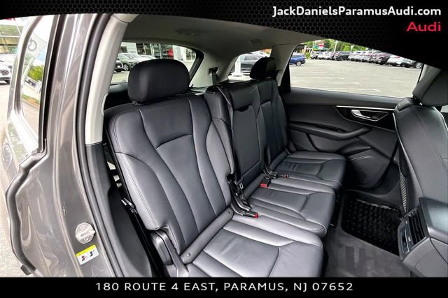 Used 2023 Audi Q7 2.0T Premium w/ Convenience Package AWD/4WD image 25