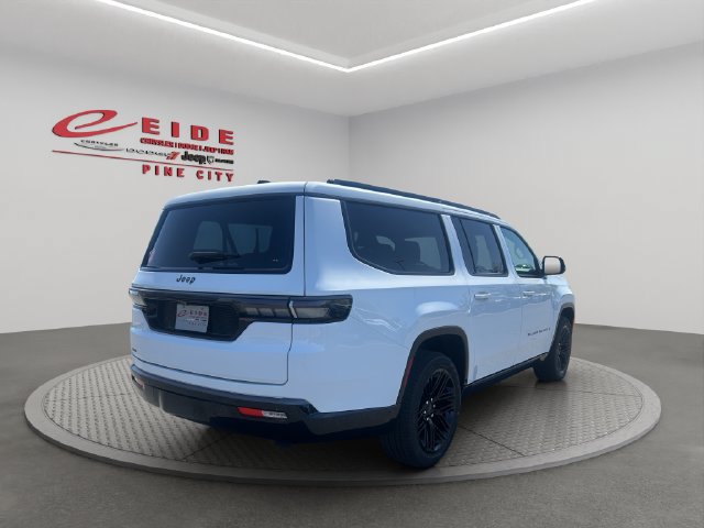 New 2026 Jeep Grand Wagoneer L Limited AWD/4WD image 5