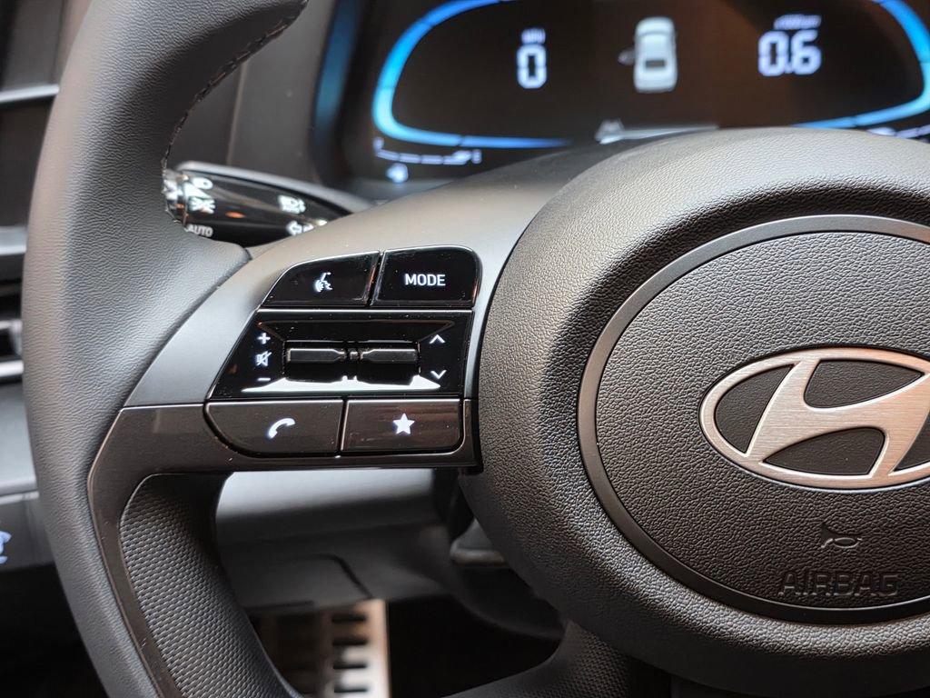 New 2026 Hyundai Elantra SEL Sport image 15