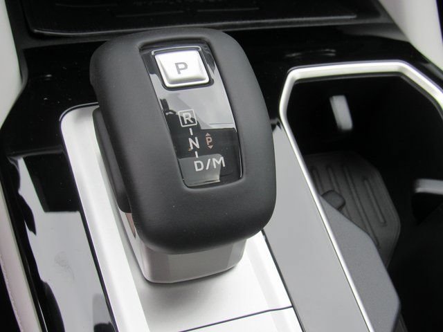 New 2025 Mitsubishi Outlander SE FWD image 21