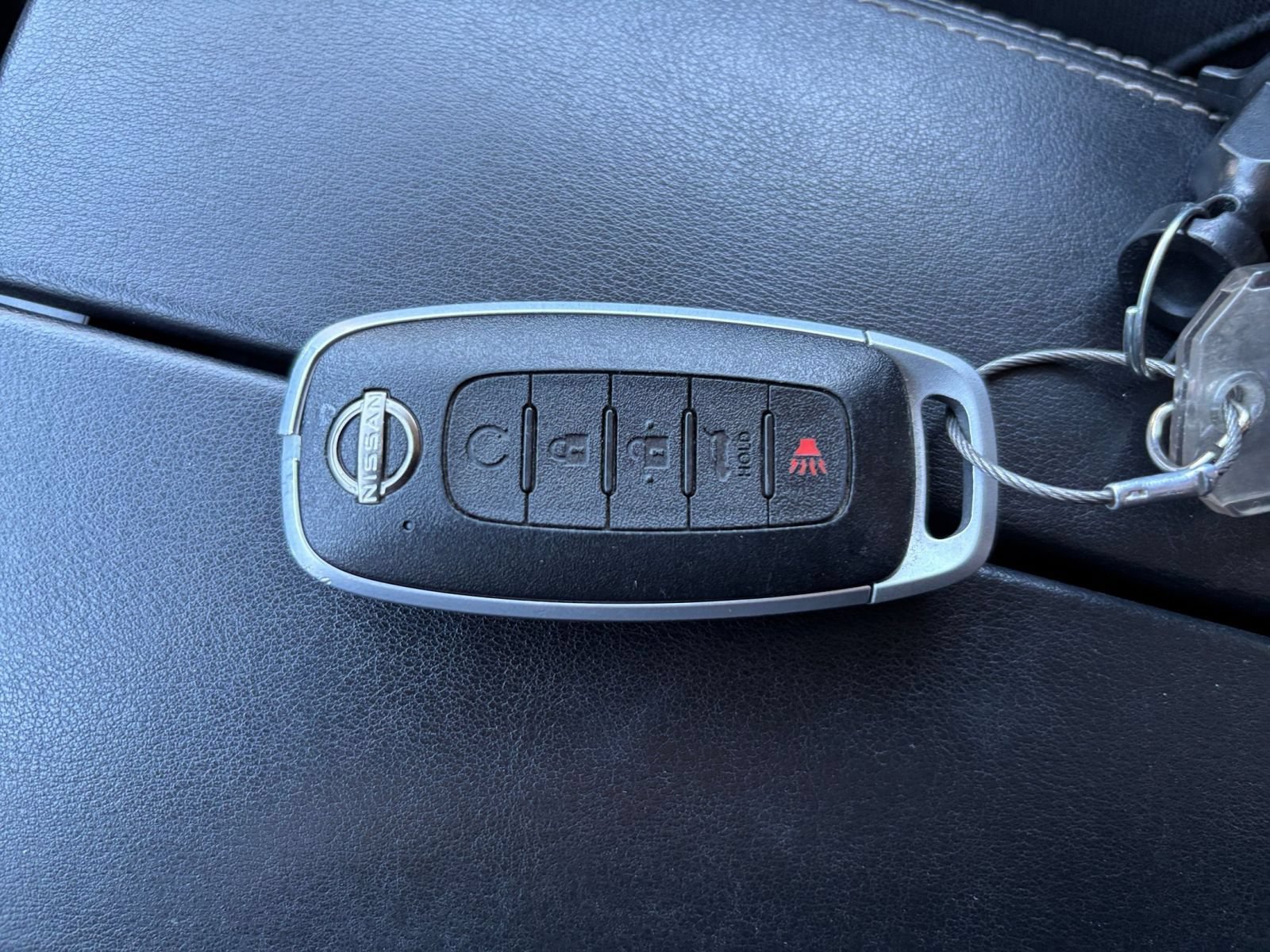 Used 2025 Nissan Rogue SV AWD/4WD image 20