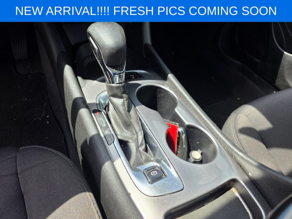 Used 2024 Chevrolet Malibu LS FWD image 10