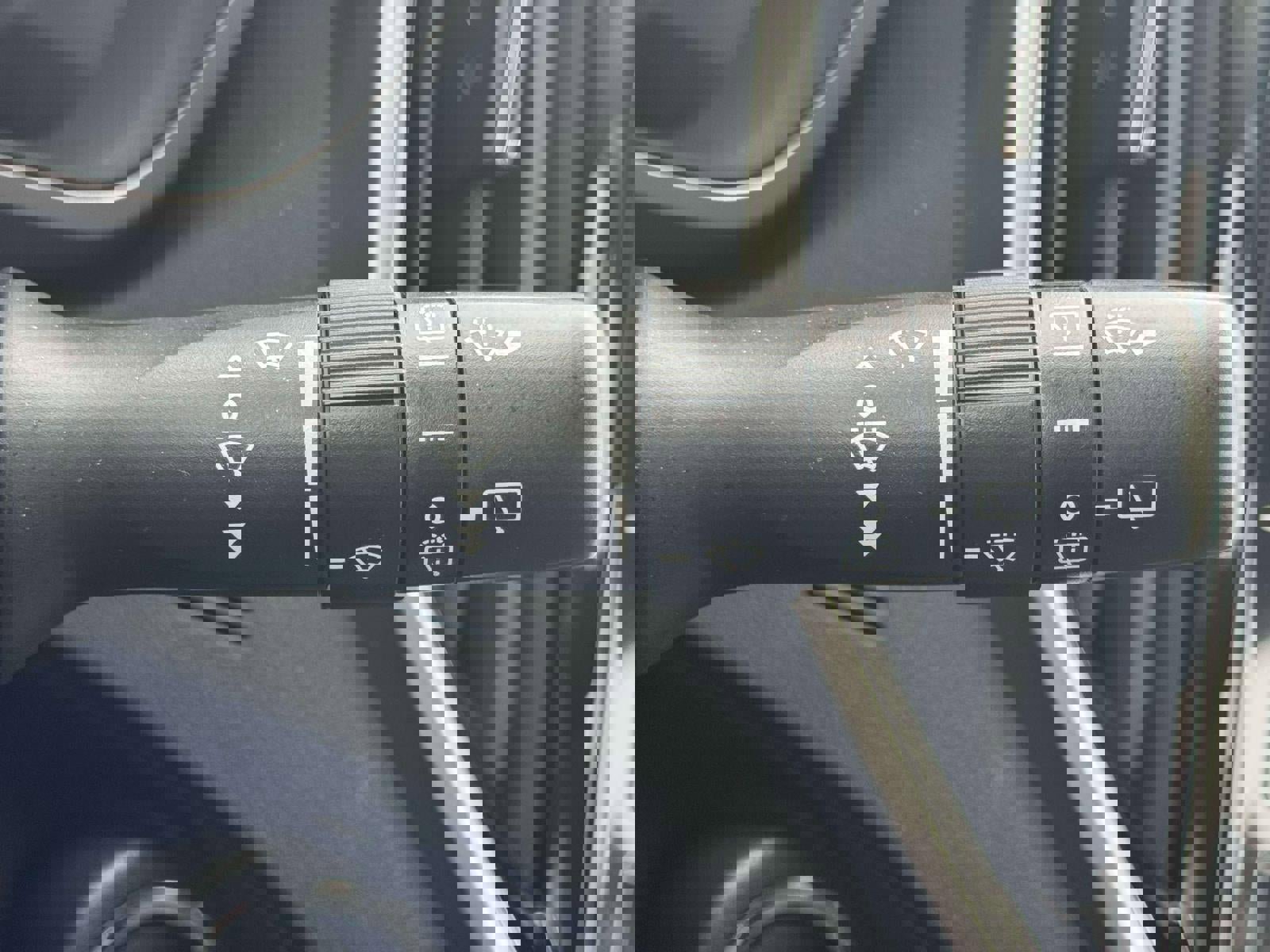 Certified 2025 Subaru Ascent Premium image 17