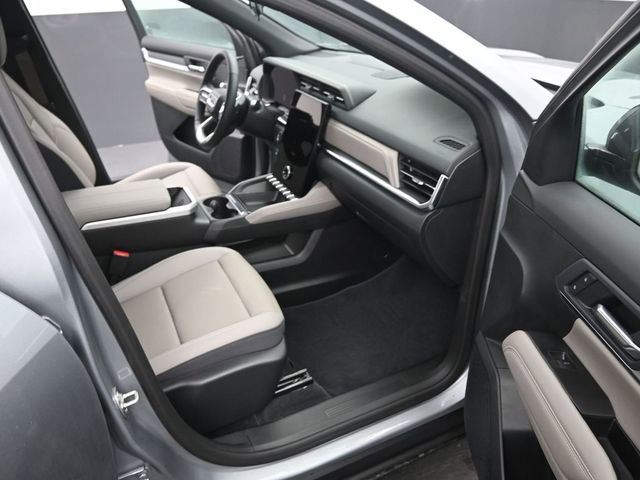 Used 2026 GMC Terrain Elevation w/ Elevation Premium Package image 17