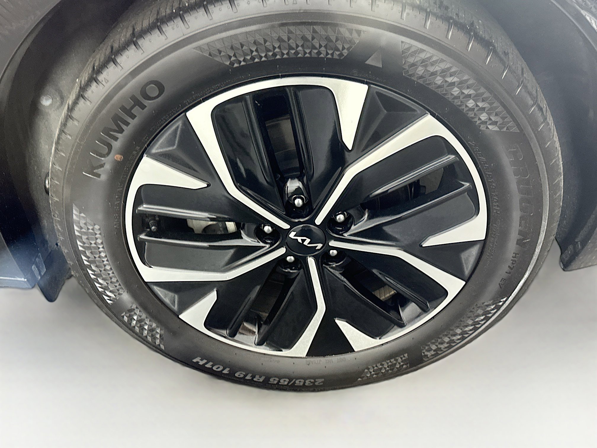 Used 2023 Kia EV6 Wind w/ Wind Technology Package image 11