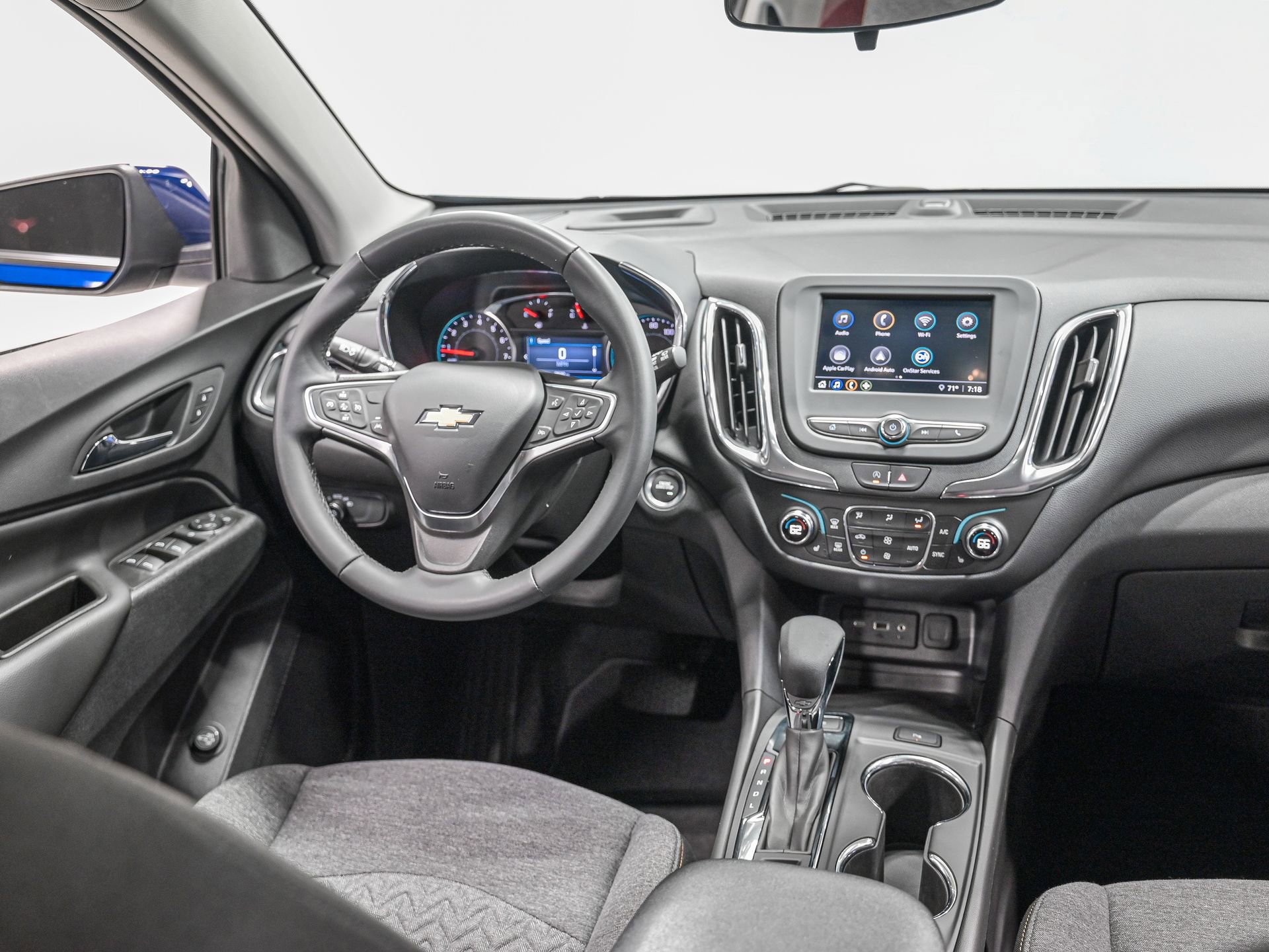Used 2023 Chevrolet Equinox LT AWD/4WD image 28
