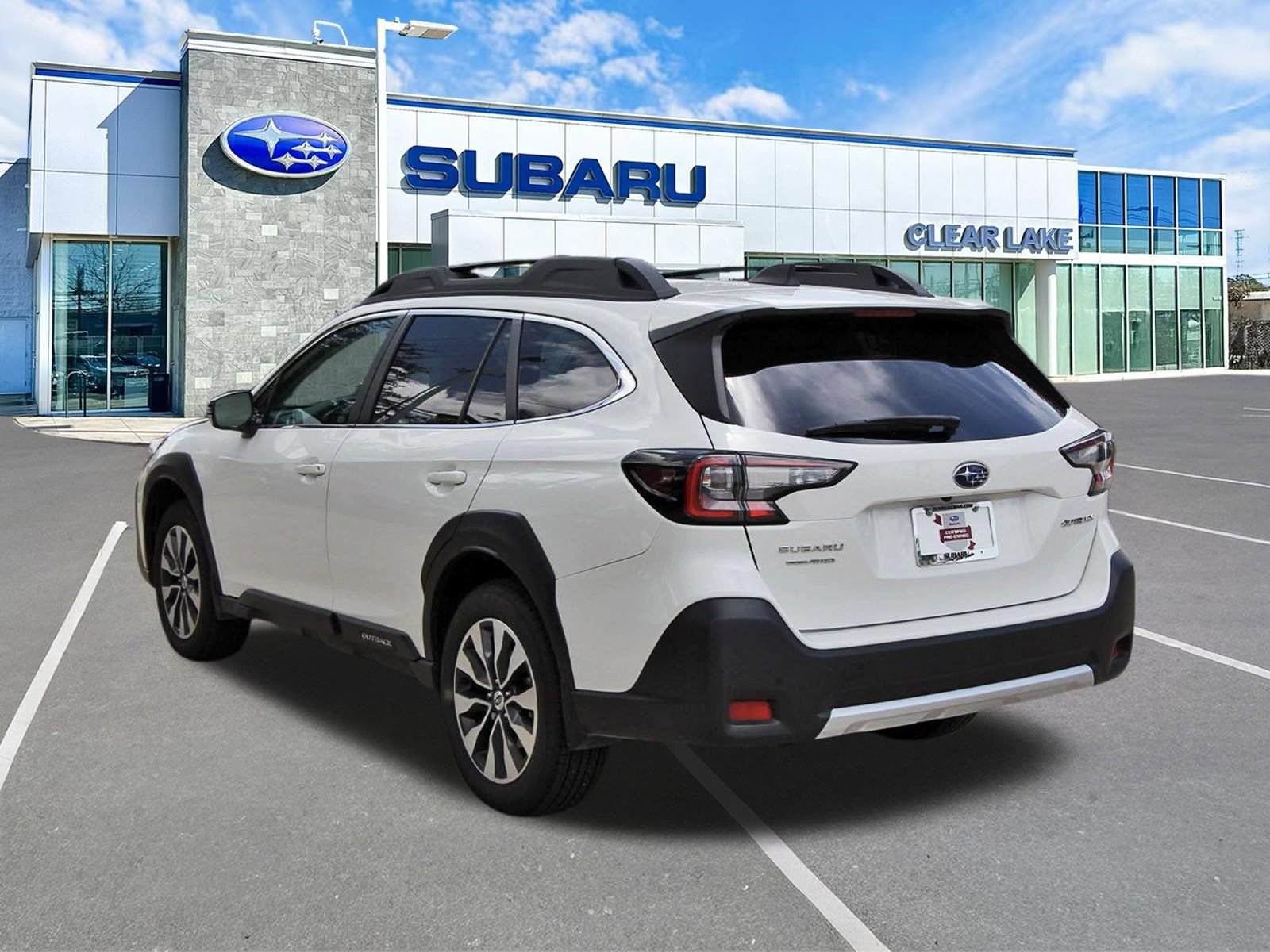 Certified 2025 Subaru Outback Limited AWD/4WD image 4