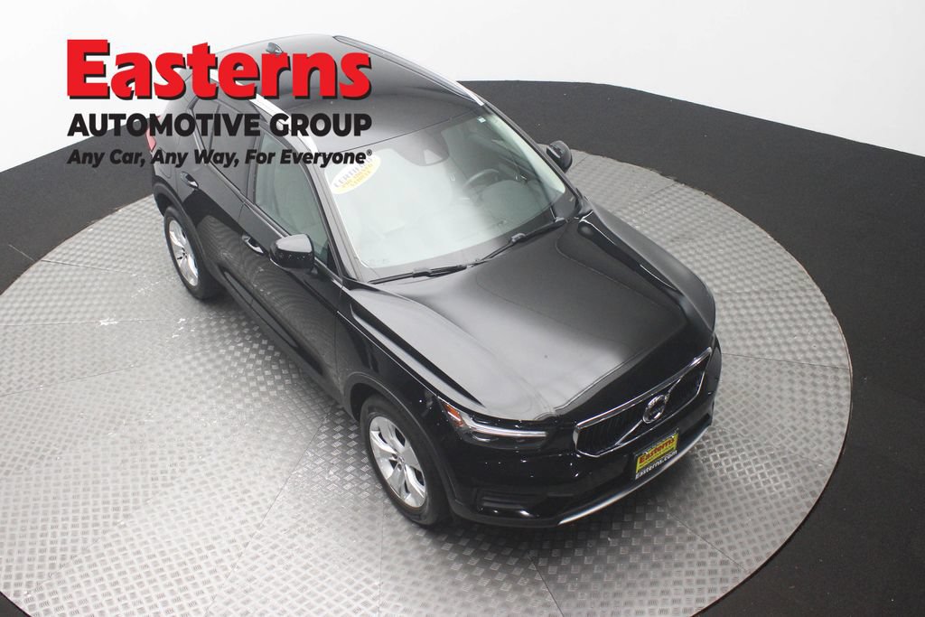 Used 2019 Volvo XC40 T5 Momentum AWD/4WD image 3