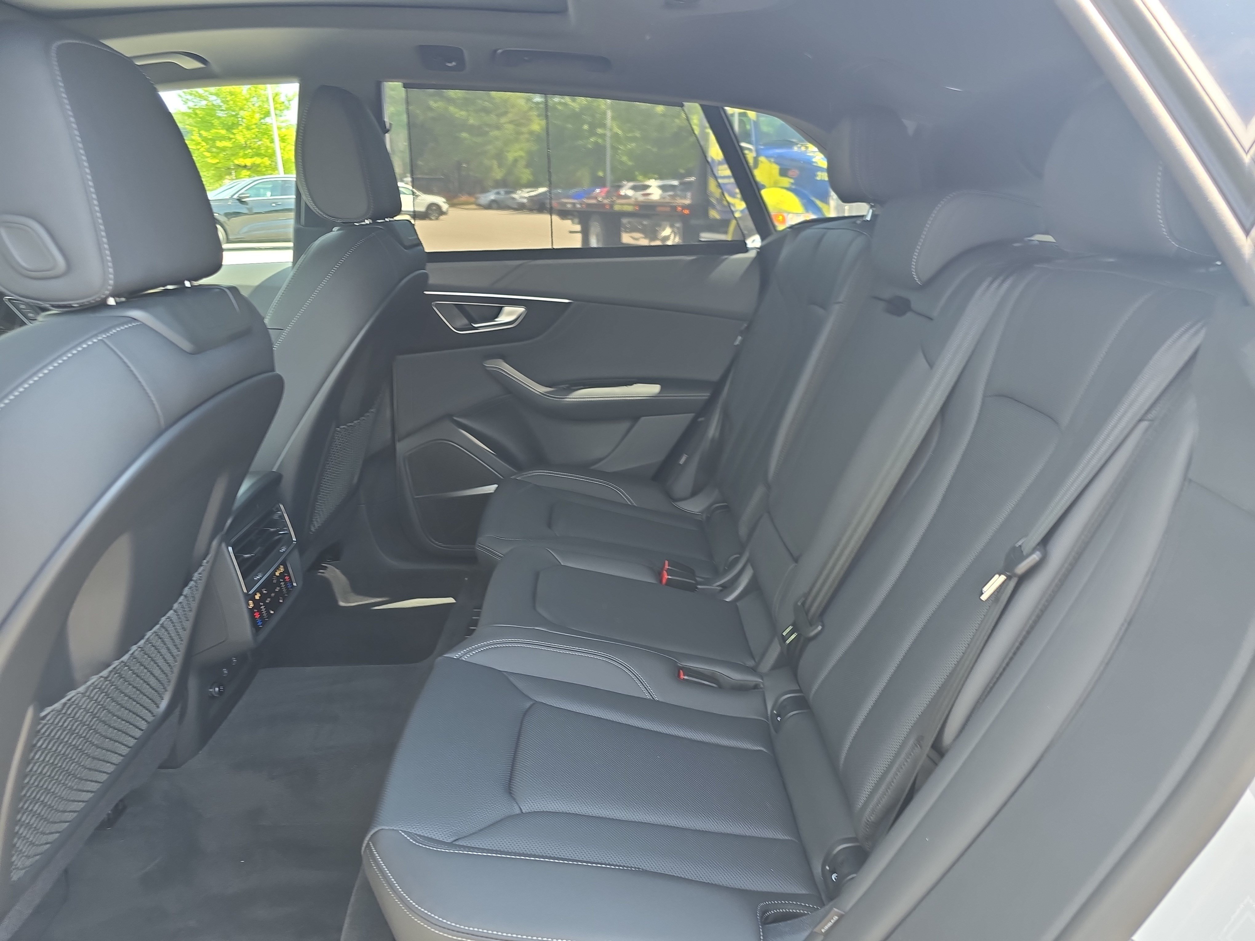 New 2027 Audi Q8 Premium Plus AWD/4WD image 13