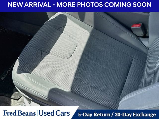 Used 2021 Hyundai Elantra SE FWD video 1