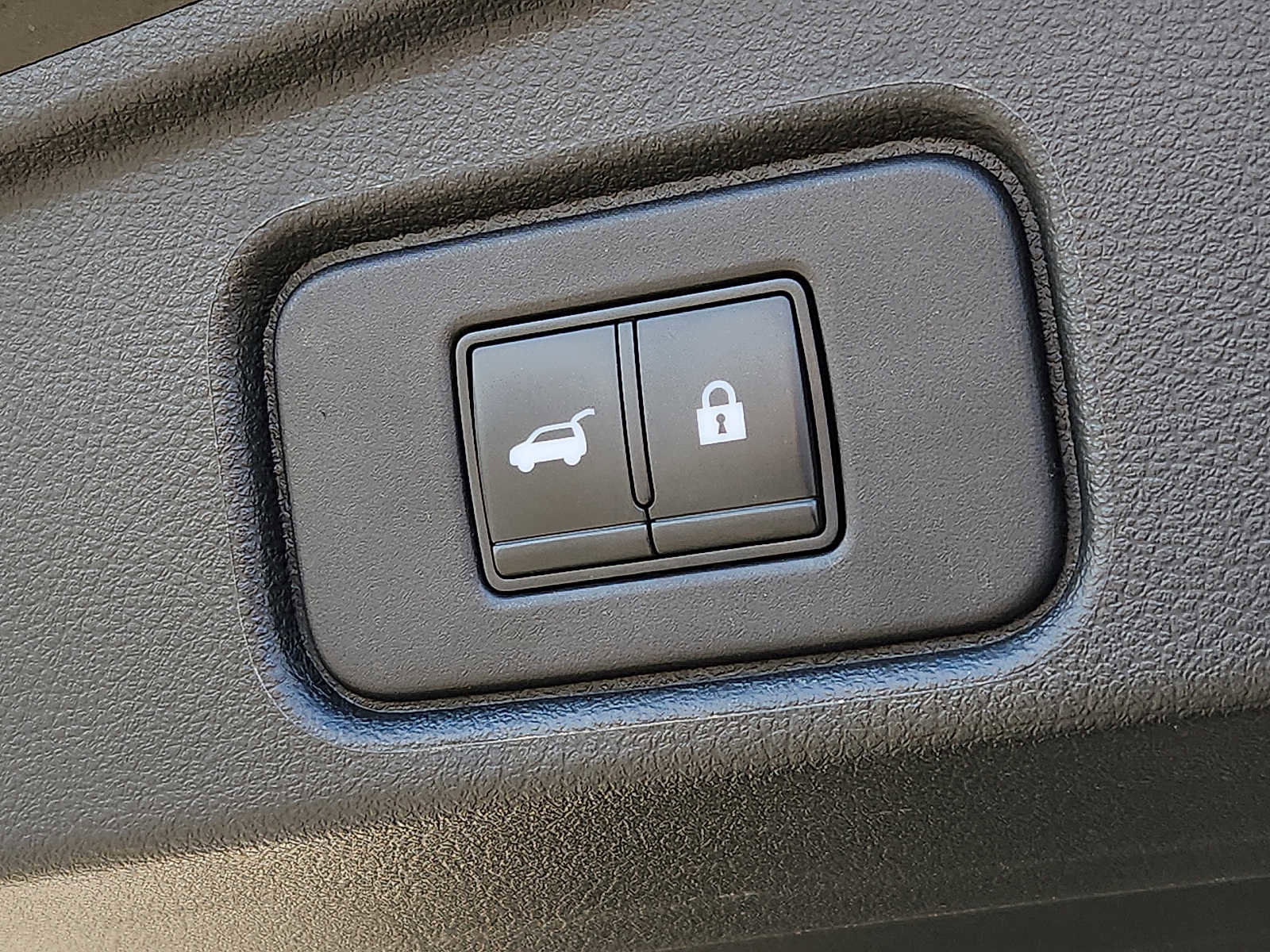 Used 2022 Nissan Pathfinder SL w/ SL Premium Package AWD/4WD image 31