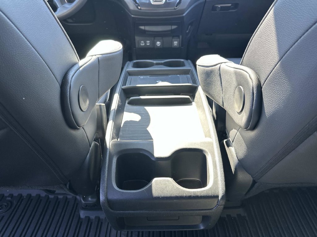 Used 2025 Honda Odyssey Touring image 15