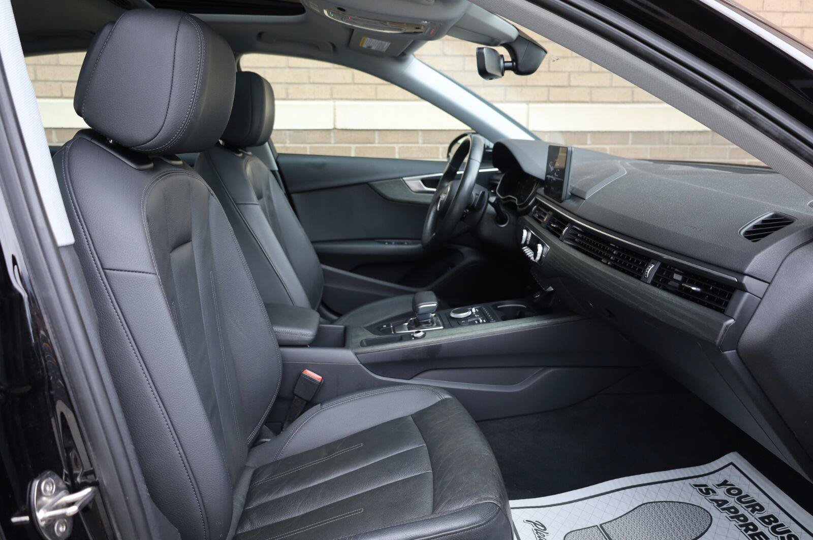 Used 2019 Audi A4 2.0T Premium FWD image 28