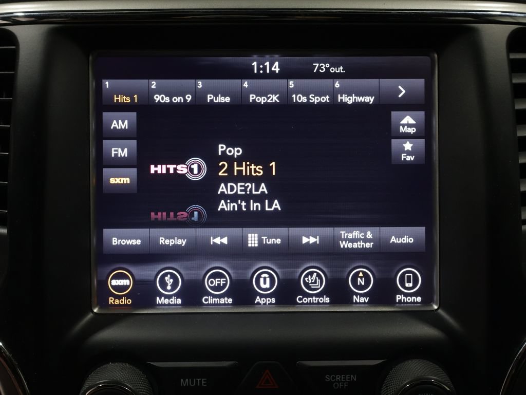 Used 2018 Jeep Grand Cherokee Altitude AWD/4WD image 29
