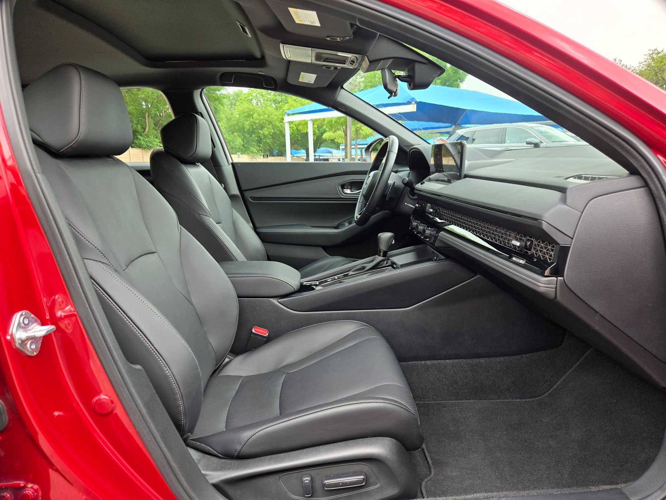 Certified 2025 Honda Accord Sport image 26