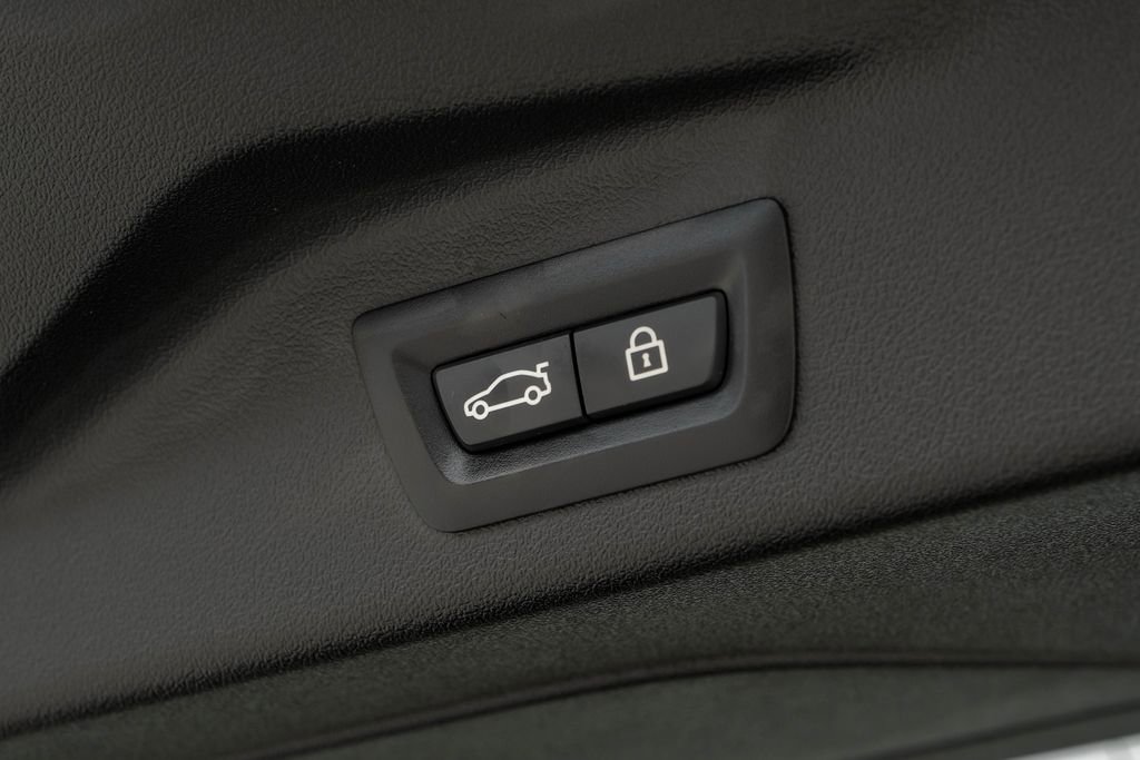 Used 2019 BMW X7 xDrive50i w/ Luxury Seating Package image 74