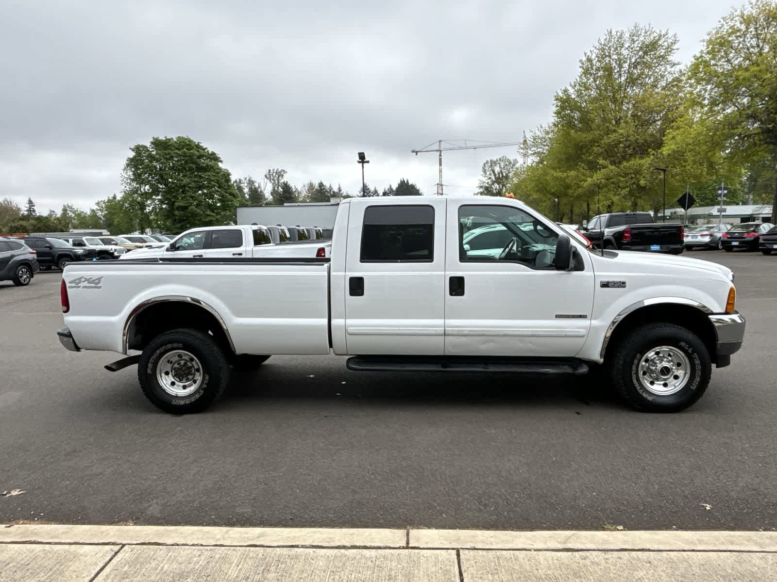 Used 2001 Ford F350 4x4 Crew Cab Super Duty image 5